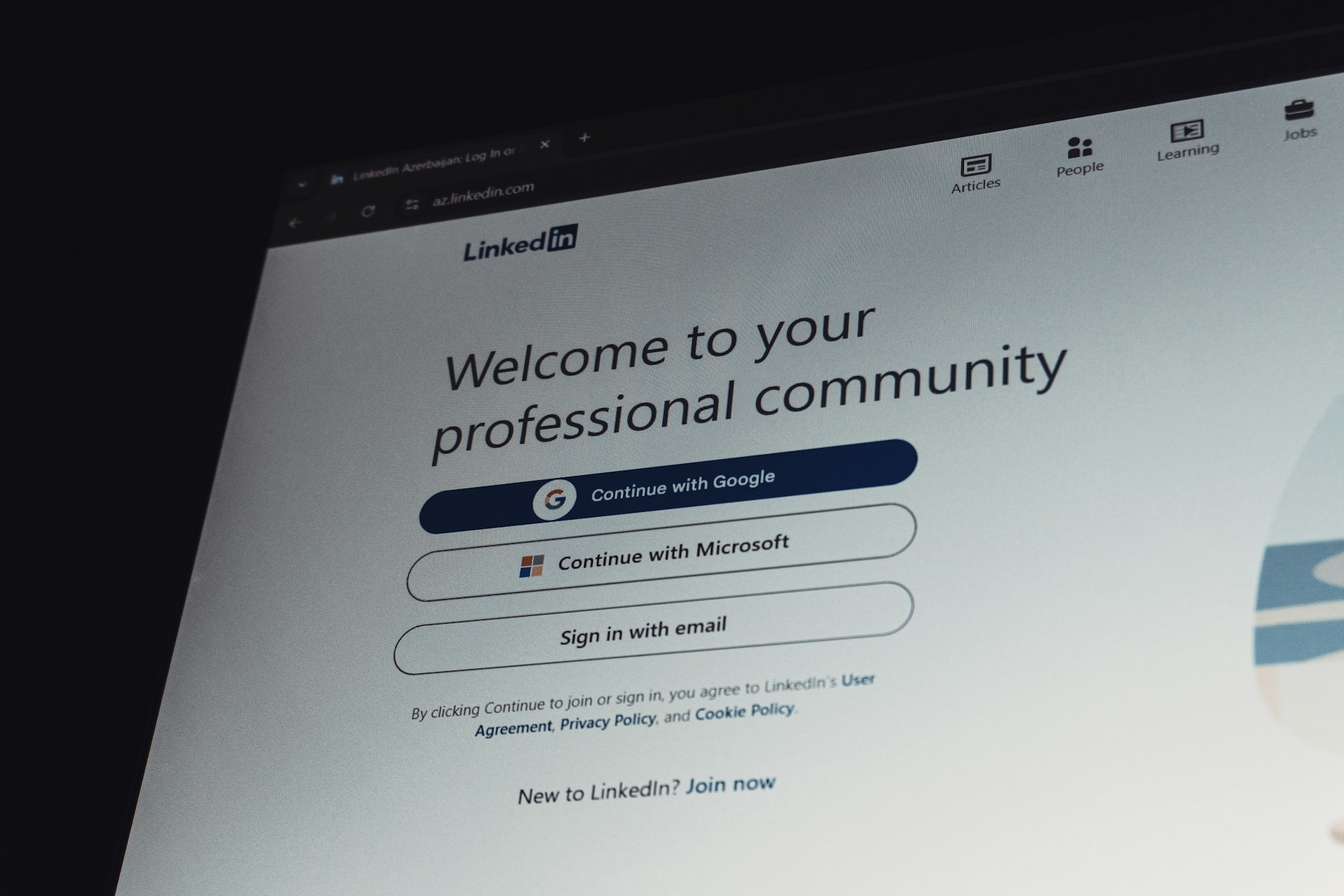 Лінкедін: як побудувати кар'єру з нуля
